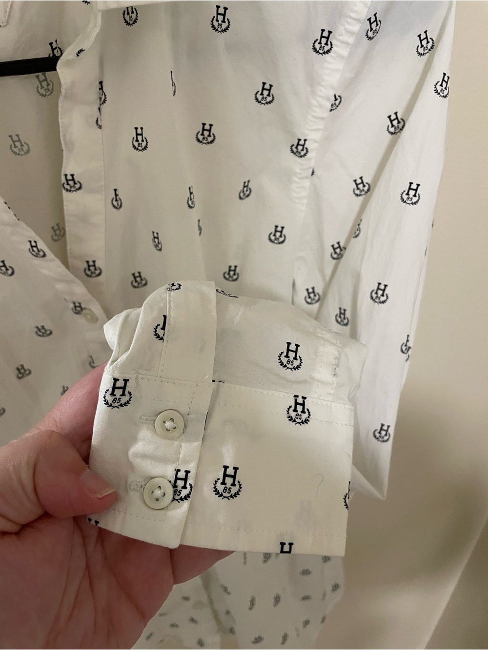 ✨Tommy Hilfiger Button Up Long Sleeve Size Large - Picture 6 of 9